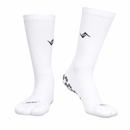Split-toe socks
